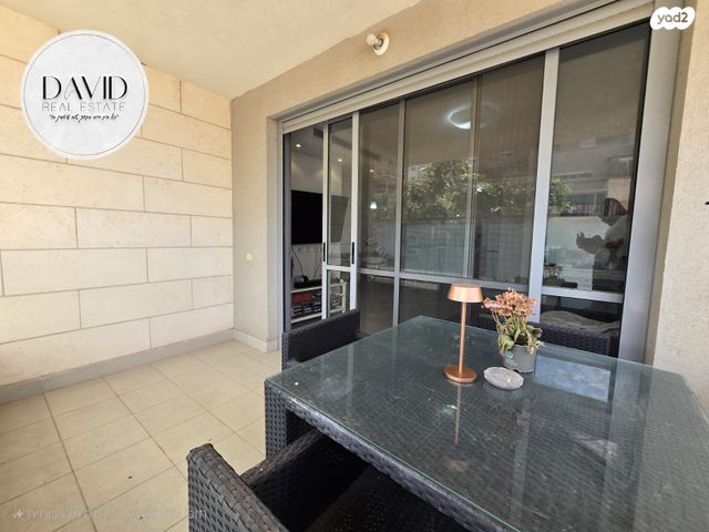 דירה, נתיבות, אחוזת דניה, חדרה