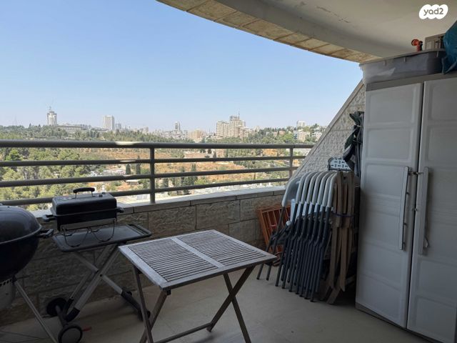 הטייסים 