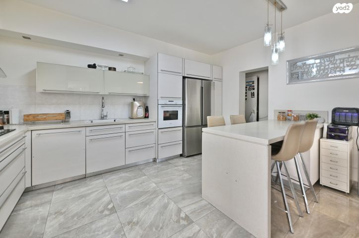 בית פרטי/ קוטג', בית דגן, בית דגן