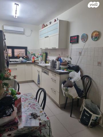 דירה, גיסין, אברמוביץ', ראשון לציון