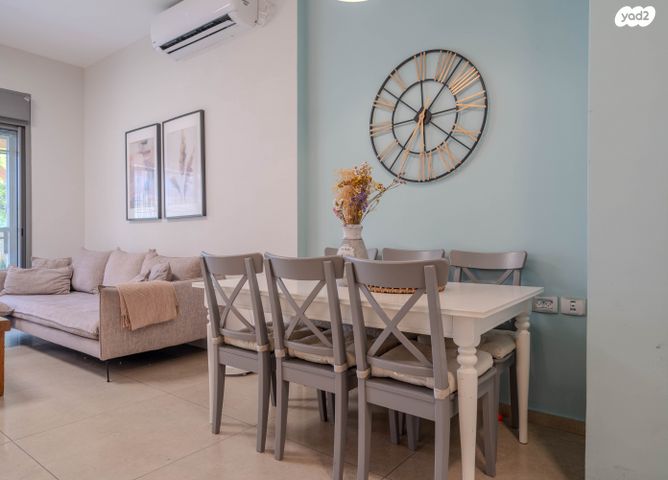 דירת גן, לוטם 16, הפרחים, חריש