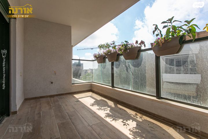 בנימין ד'ישראלי 