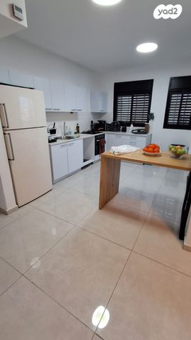 האלוף נחמיה תמרי 