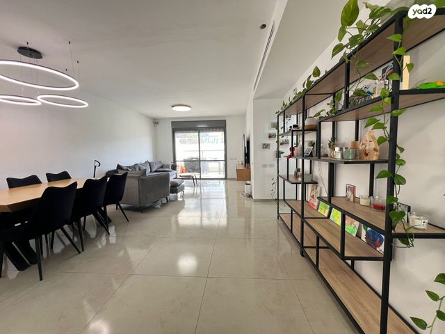 דירה, אשכולית, רמות הרכס, באר שבע