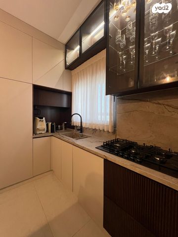 גג/ פנטהאוז