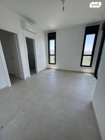 דירה, בר כוכבא, נווה ישראל, הרצליה