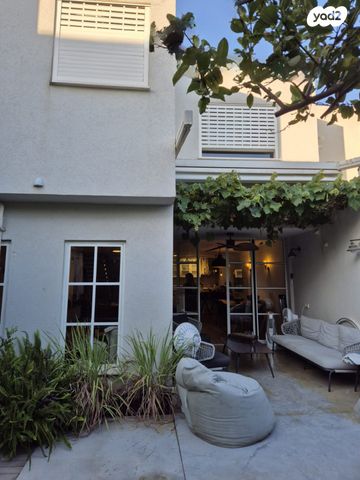 בית פרטי/ קוטג', קרן היסוד, נווה רסקו, רמת השרון