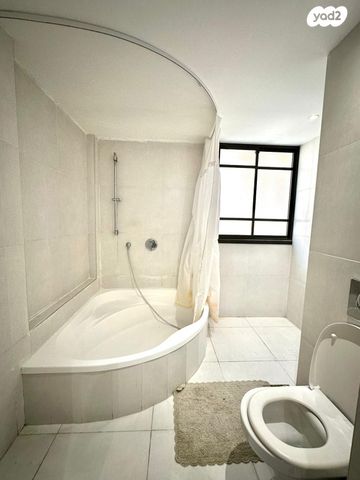 דירה, יחיאל דב דרזנר, רמת אביב ג', תל אביב יפו