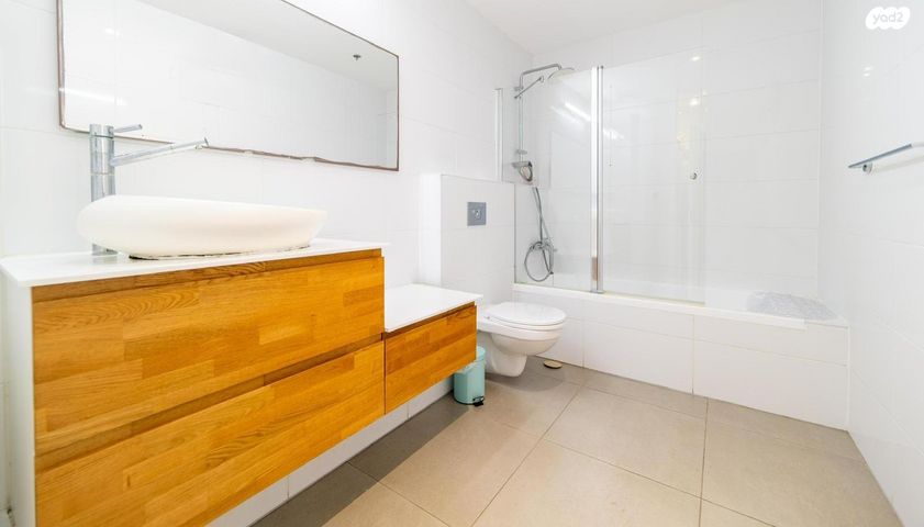 דירה, יוחנן הסנדלר, דרום חדש, פארק הים, בת ים