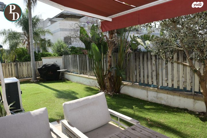 דירת גן, כפר יונה