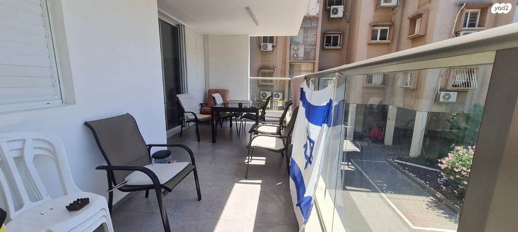 דירה, מרדכי מקלף, בן גוריון, חולון