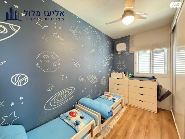 דירה, צבי ש"ץ, גרין ועם, חולון