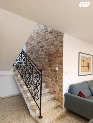 בית פרטי/ קוטג', בית אריה / עופרים