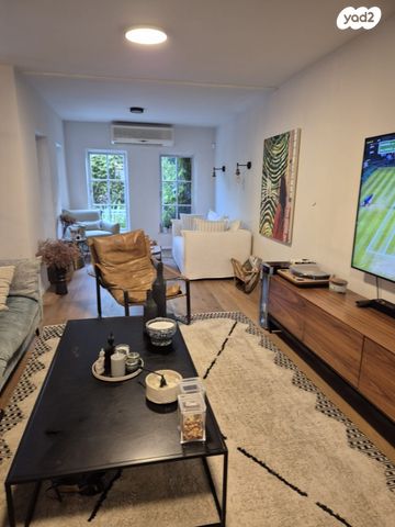 בית פרטי/ קוטג', קרן היסוד, נווה רסקו, רמת השרון