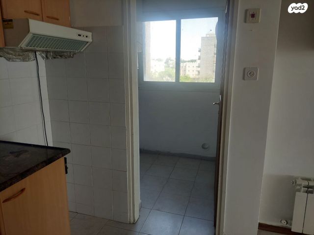 דירה, מזל גדי, פסגת זאב, ירושלים