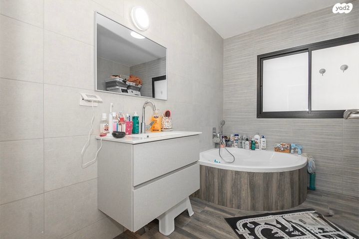 דירה, אחוזה, חיפה