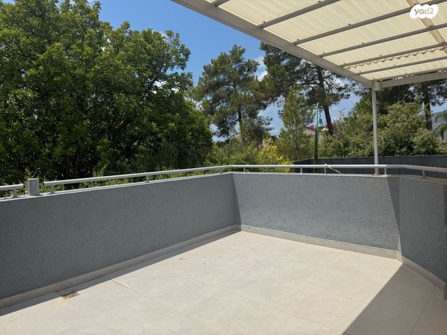 בית פרטי/ קוטג', האלה, גבעת ארזים, שלומי