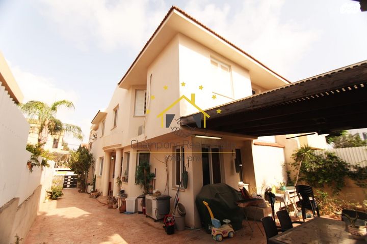 בית פרטי/ קוטג', צ.פ. חיות, נאות הרצל, נתניה