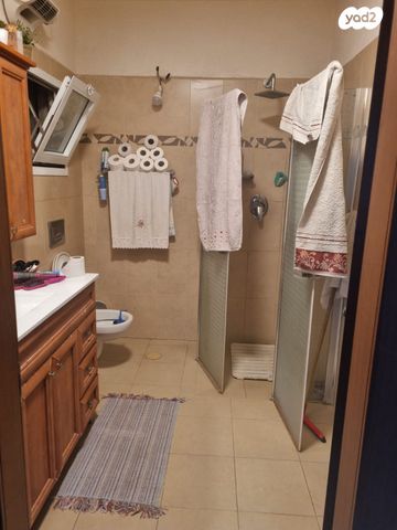 דירה, גיסין, אברמוביץ', ראשון לציון