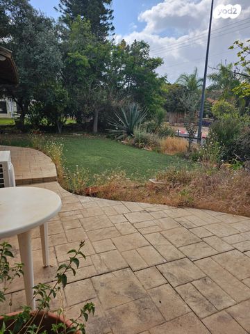 בית פרטי/ קוטג', גבעת טל, ראש העין