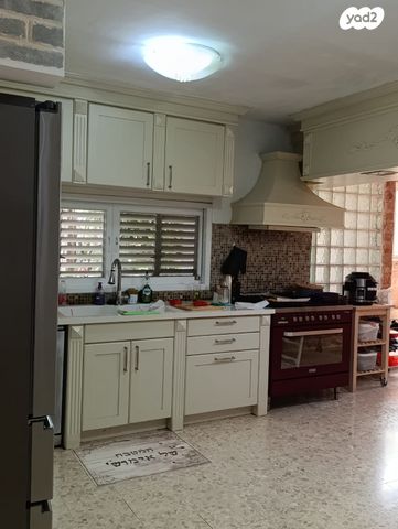 בית פרטי/ קוטג', בית אריה / עופרים