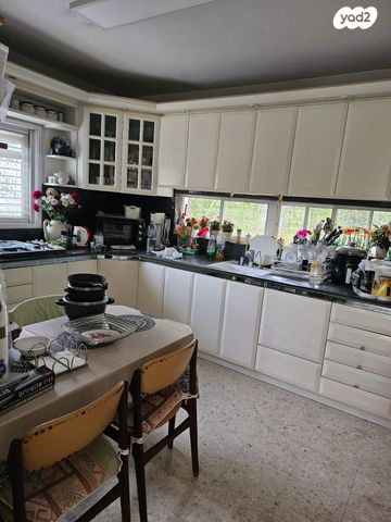 בית פרטי/ קוטג', גבעת טל, ראש העין