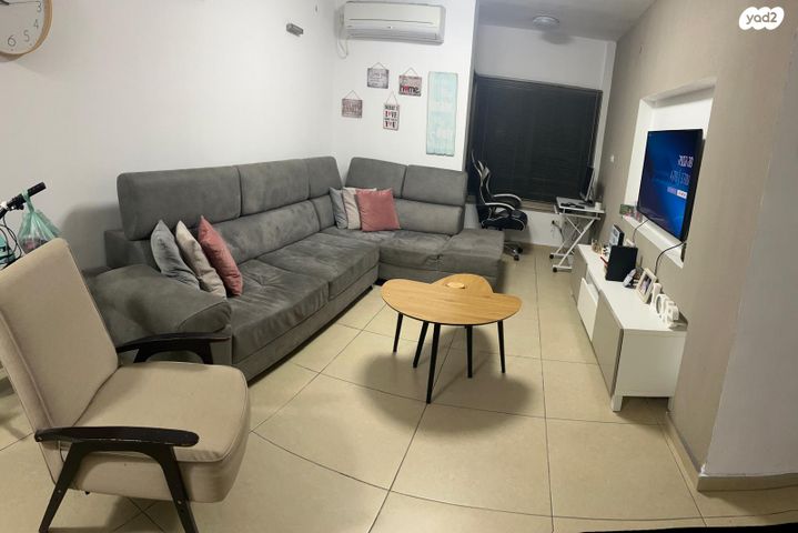 דירה, שדרות השושנים 19, בן גוריון, נצרת עילית / נוף הגליל