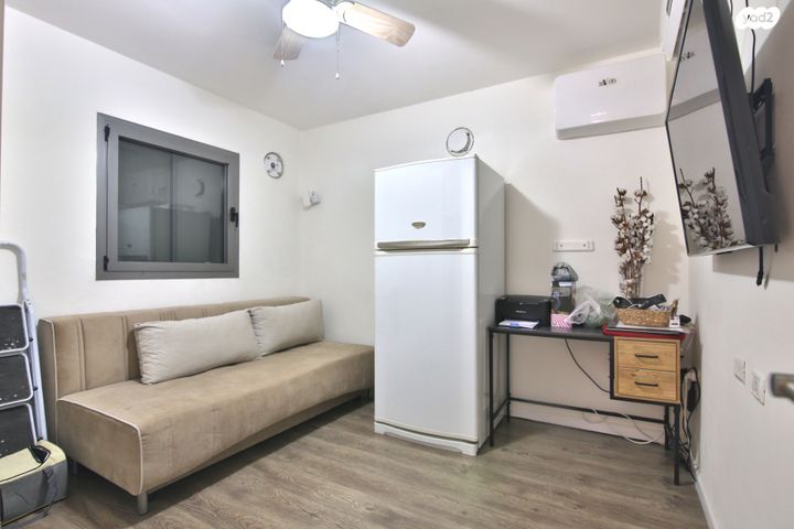 גג/ פנטהאוז, הערמונים 8, קרית אתא