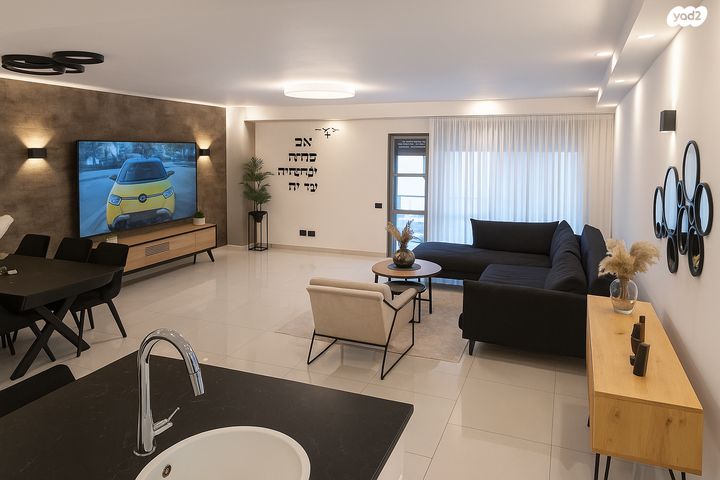 גג/ פנטהאוז, שביל חודשי השנה, נווה הדרים, אשקלון