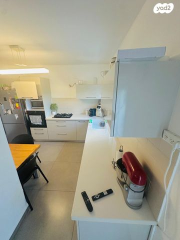 דירה, השקד 6, עין שרה, נהריה