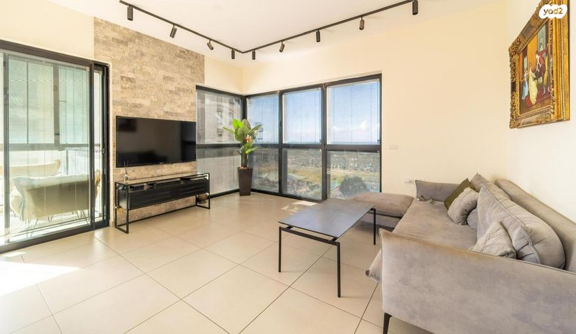 דירה, יוחנן הסנדלר, דרום חדש, פארק הים, בת ים