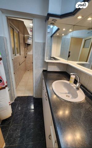 דירה, מעפילי אגוז 85, נווה חן, תל אביב יפו