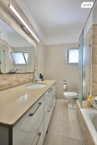 בית פרטי/ קוטג', בית דגן, בית דגן