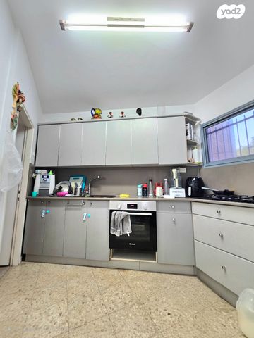 דירה, המעגל, רימון, קרית אונו