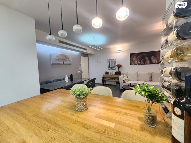 דירה, קרית הסביונים, יהוד מונוסון