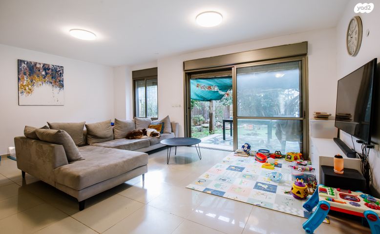 בית פרטי/ קוטג', מתחם 19 - 20 (מתחם הפרחים), הוד השרון