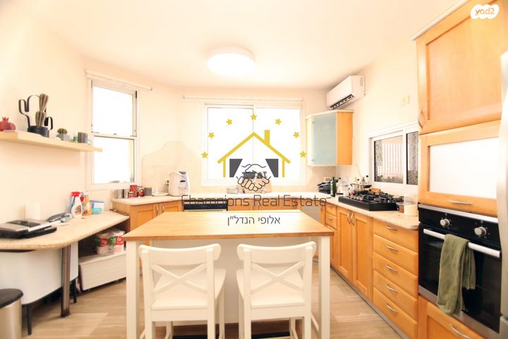 בית פרטי/ קוטג', צ.פ. חיות, נאות הרצל, נתניה