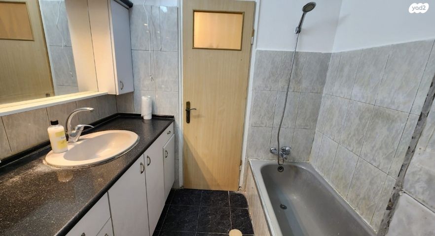 דירה, מעפילי אגוז 85, נווה חן, תל אביב יפו