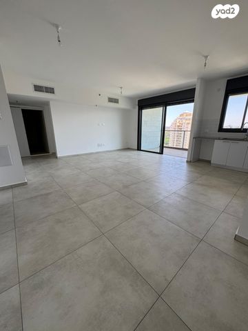 דירה, בר כוכבא, נווה ישראל, הרצליה