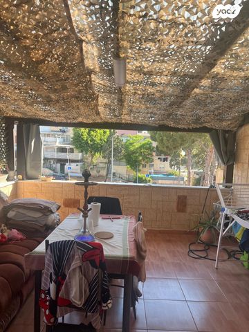 דופלקס, הרקפת, מגדל העמק