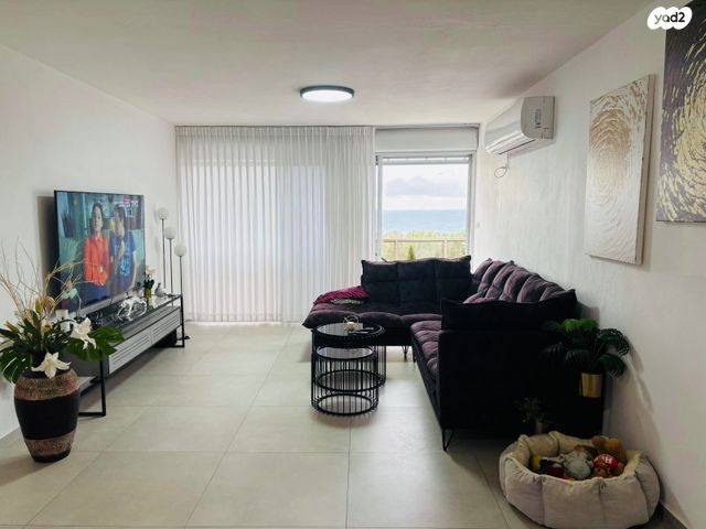 דירה, הצוללים, רובע ד', אשדוד