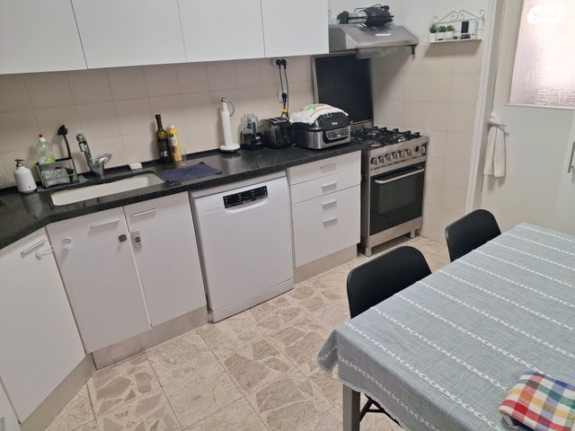 דירה, מורשה, רמת השרון