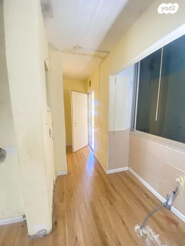 דירה, חזקיה המלך, רובע י"ג, אשדוד