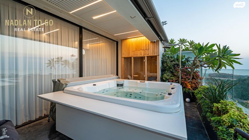 הגוש הגדול, רמת אביב החדשה, נופי ים