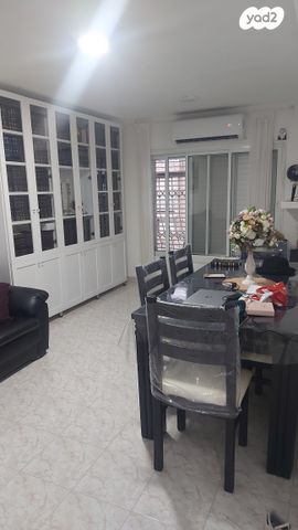 דירה, שכונת נחלת הר חב"ד 6, חב"ד, קרית מלאכי