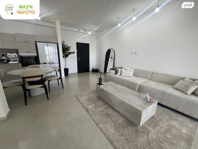 דירה, אמנון ליפקין שחק, נוף הטיילת, נתניה