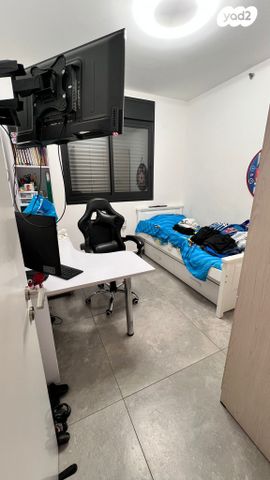 דירה, יעקב דורי, נאות שמיר, רמלה