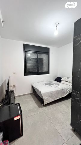 דירה, יעקב דורי, נאות שמיר, רמלה