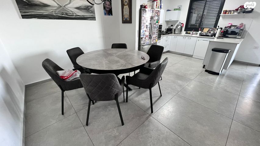 דירה, יעקב דורי, נאות שמיר, רמלה