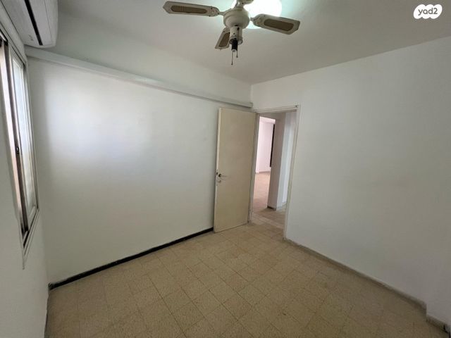 דירה, שדרות יוספטל 8, בן גוריון, קרית אתא